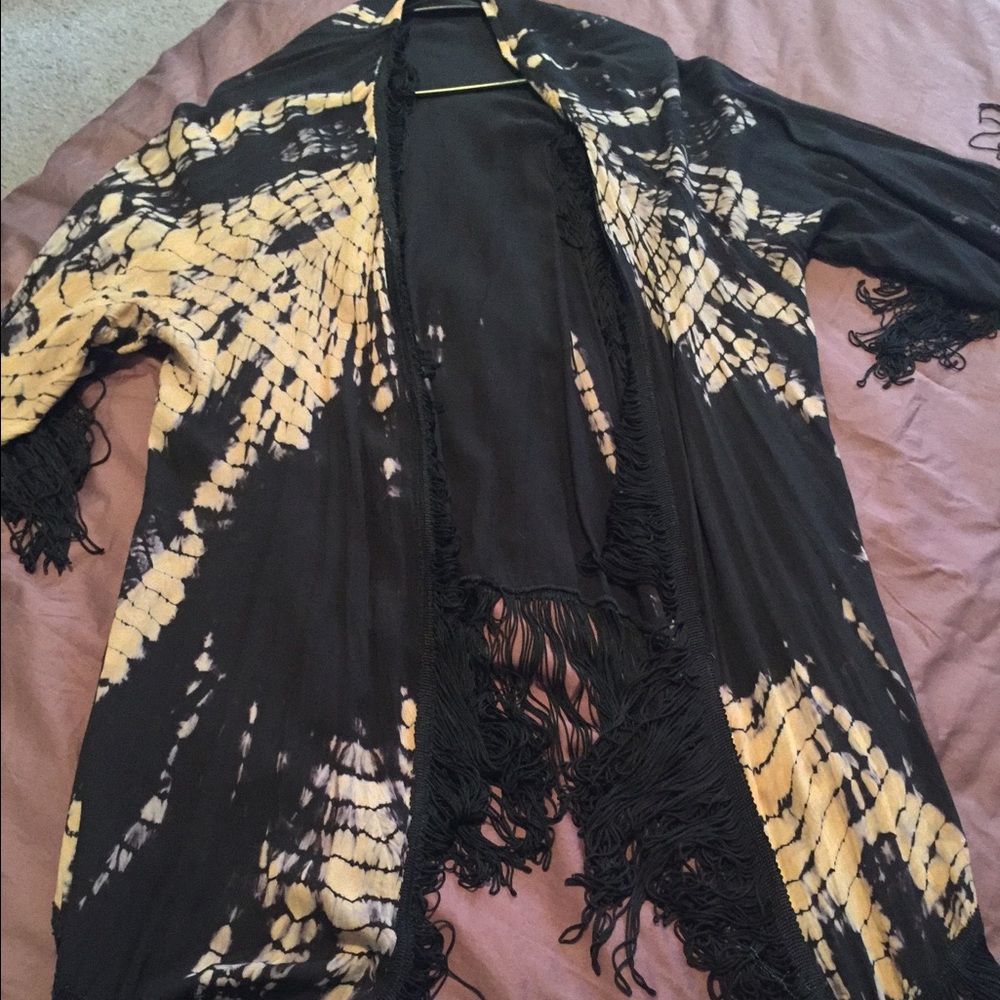 Black kimono